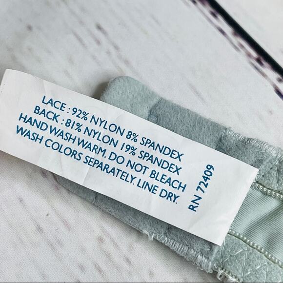 Rene Rofe pastel green lace bra 38B - Picture 14 of 14